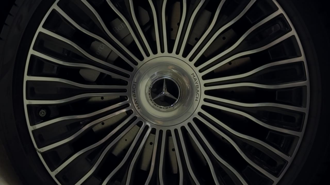 A Maybach wheel